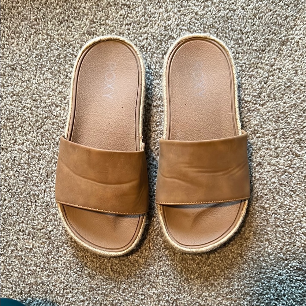 Roxy Tan Slide Sandals Minimalist Design